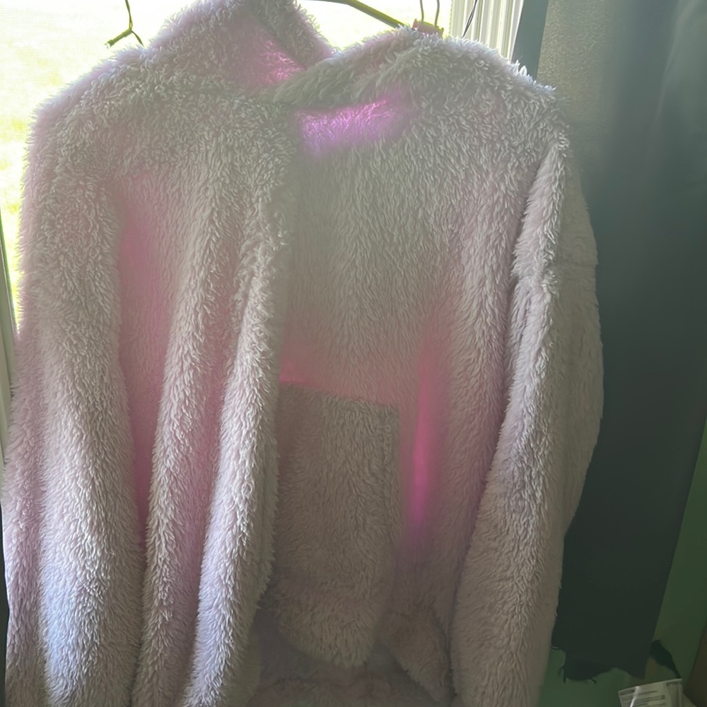 Super soft jacket, almost puffer, styled